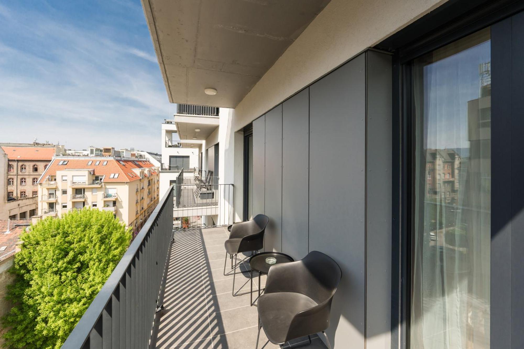 Brand New Modern Apartment-2 Rooms-Balcony-Garage Βουδαπέστη Εξωτερικό φωτογραφία