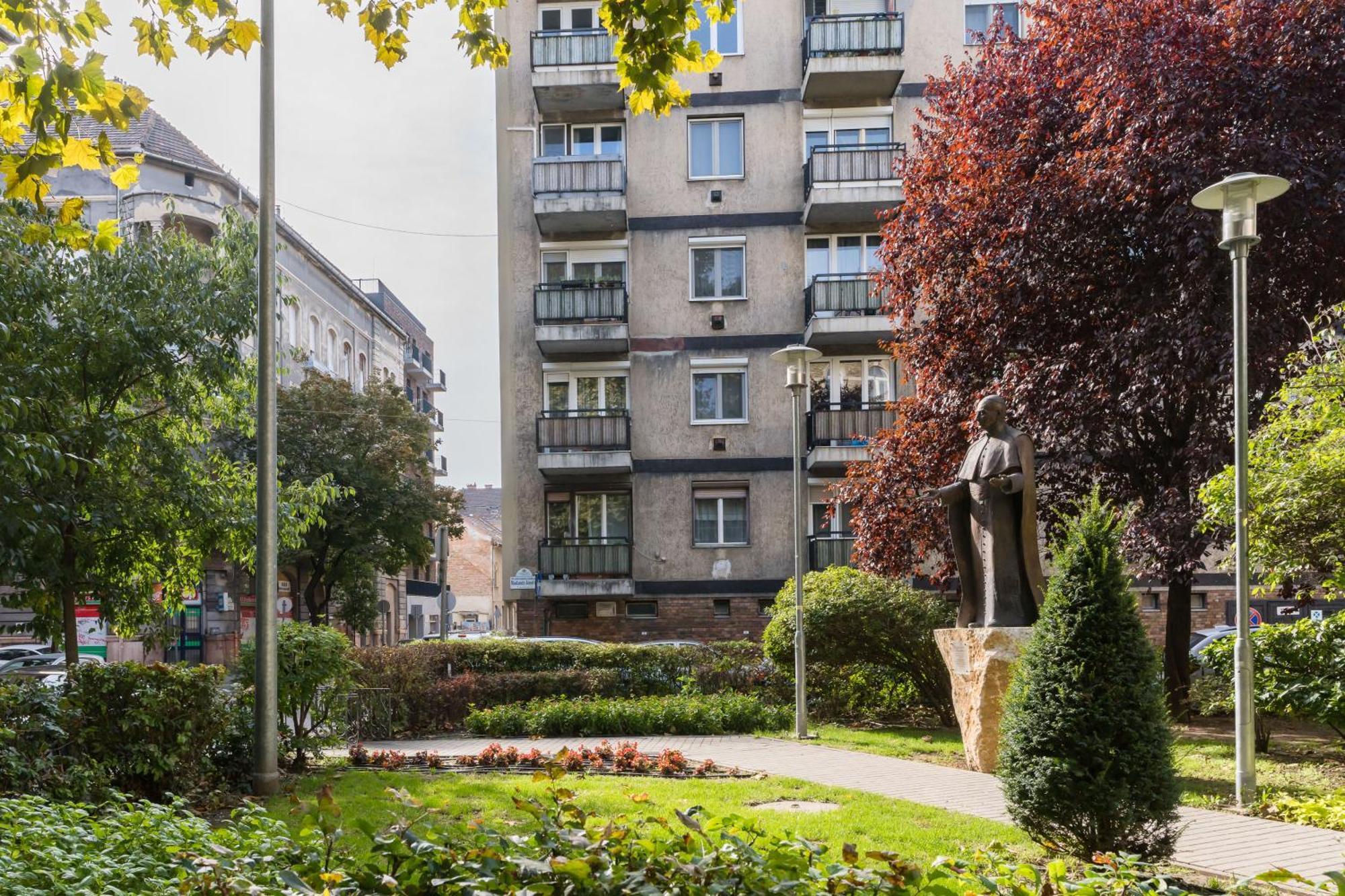 Brand New Modern Apartment-2 Rooms-Balcony-Garage Βουδαπέστη Εξωτερικό φωτογραφία